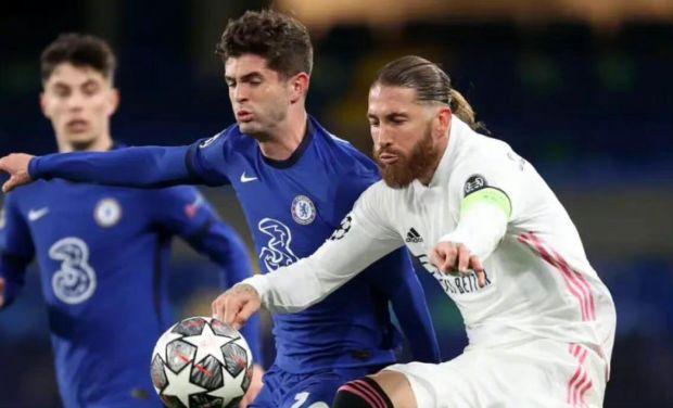 罚球线拿球 罚球线拿球